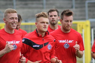 爱游戏官网-英超球队边路防守压迫与对手传中成功率之间的对比研究，英超十佳防守