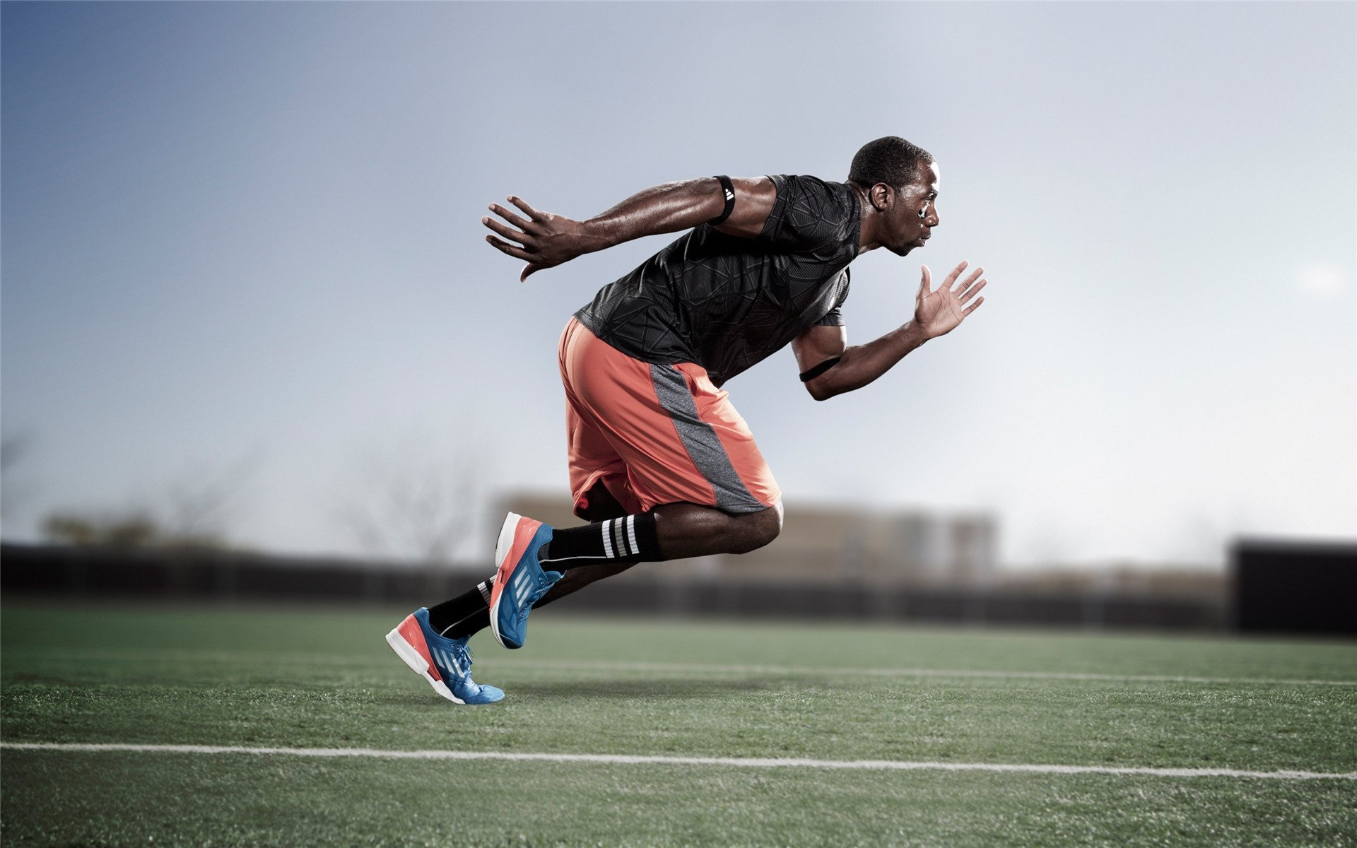 青少年篮球科技训练系统试点上线提升效率,青少年篮球训练课程